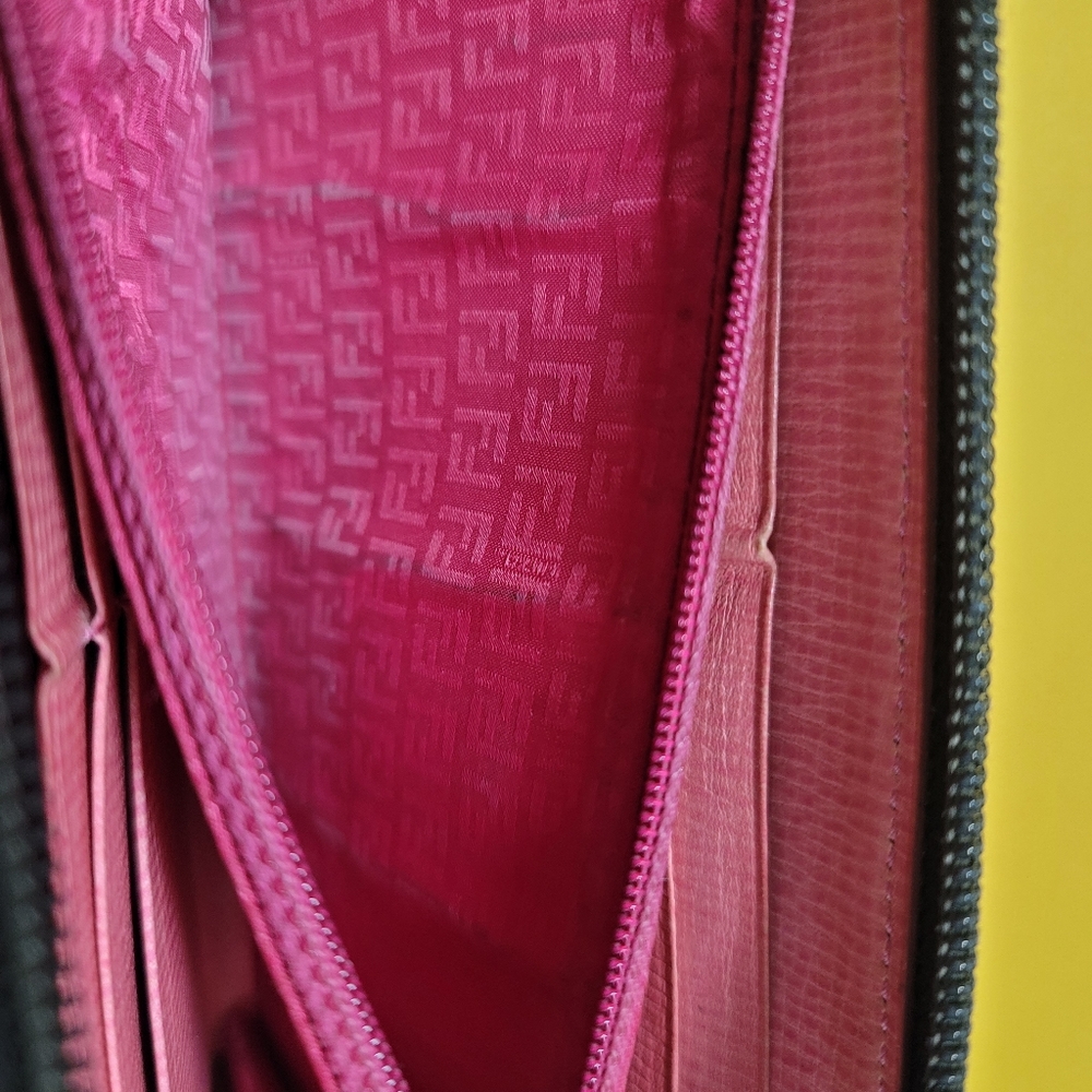 Fendi Long Wallet - Picture 5 of 8